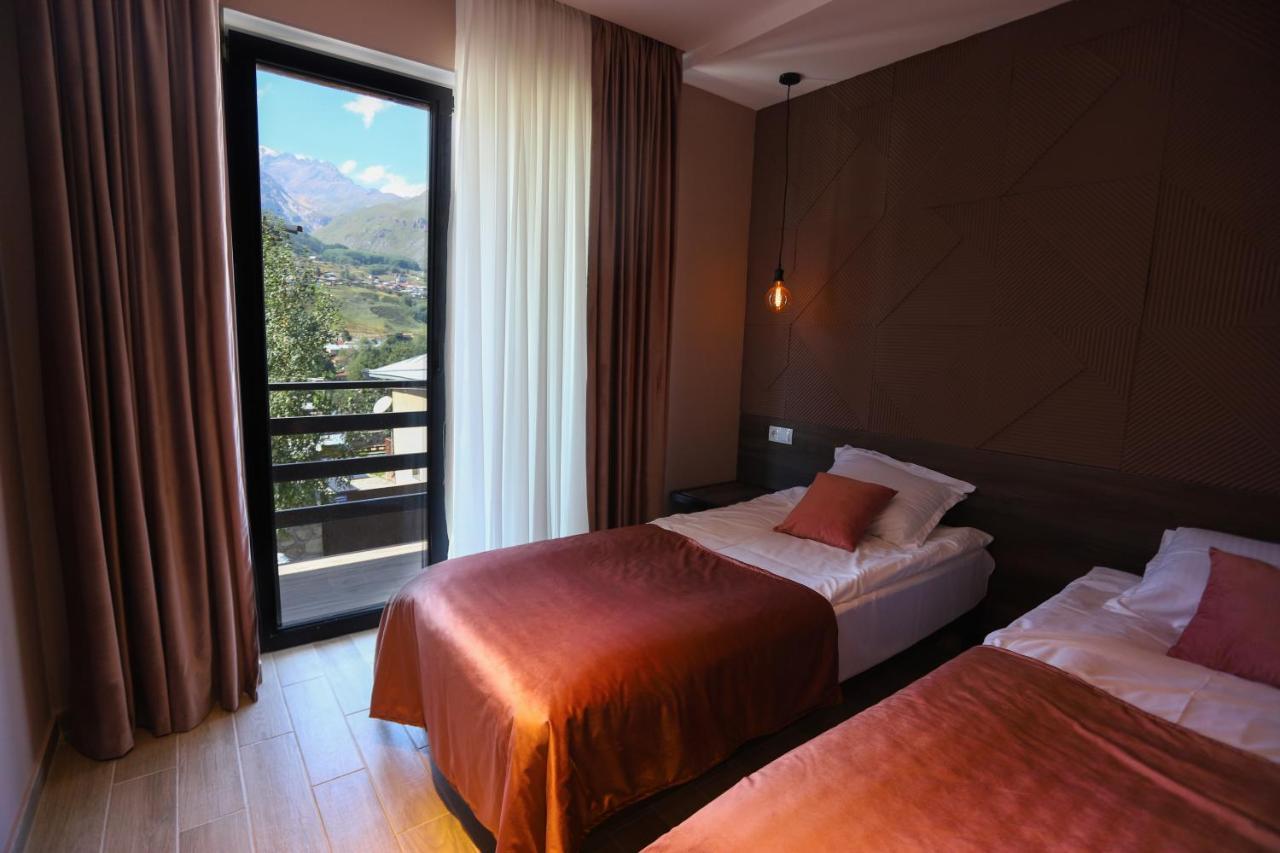 Hotel Inside Kazbegi Exterior foto