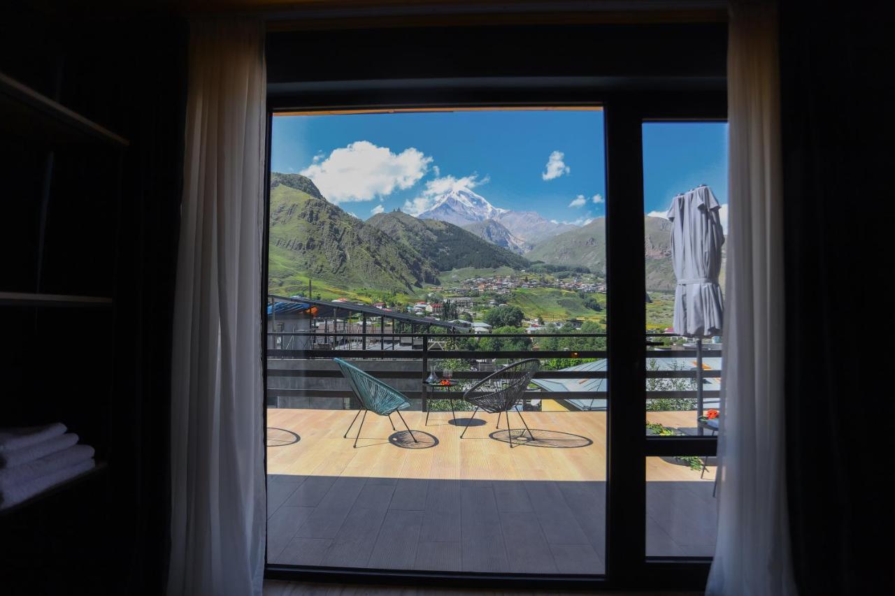 Hotel Inside Kazbegi Exterior foto